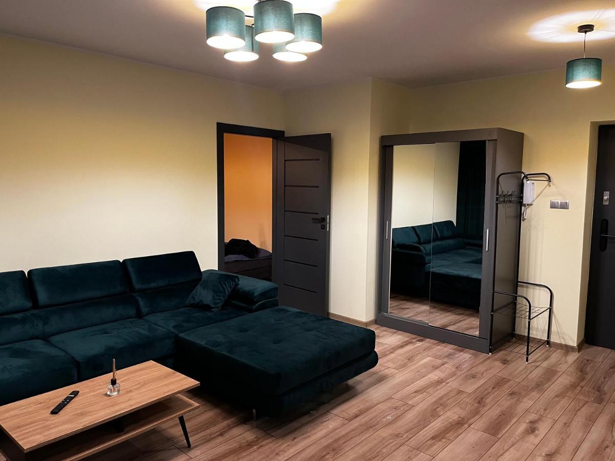 Komfortowy Apartament W Centrum Apartman Jaworzno Kültér fotó